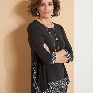 Chico's Shark-Bite Tunic Black Size 2 (Large)